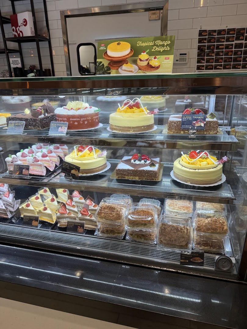 85°C Bakery Cafe-Sherman Oaks — Cafes in Los Angeles