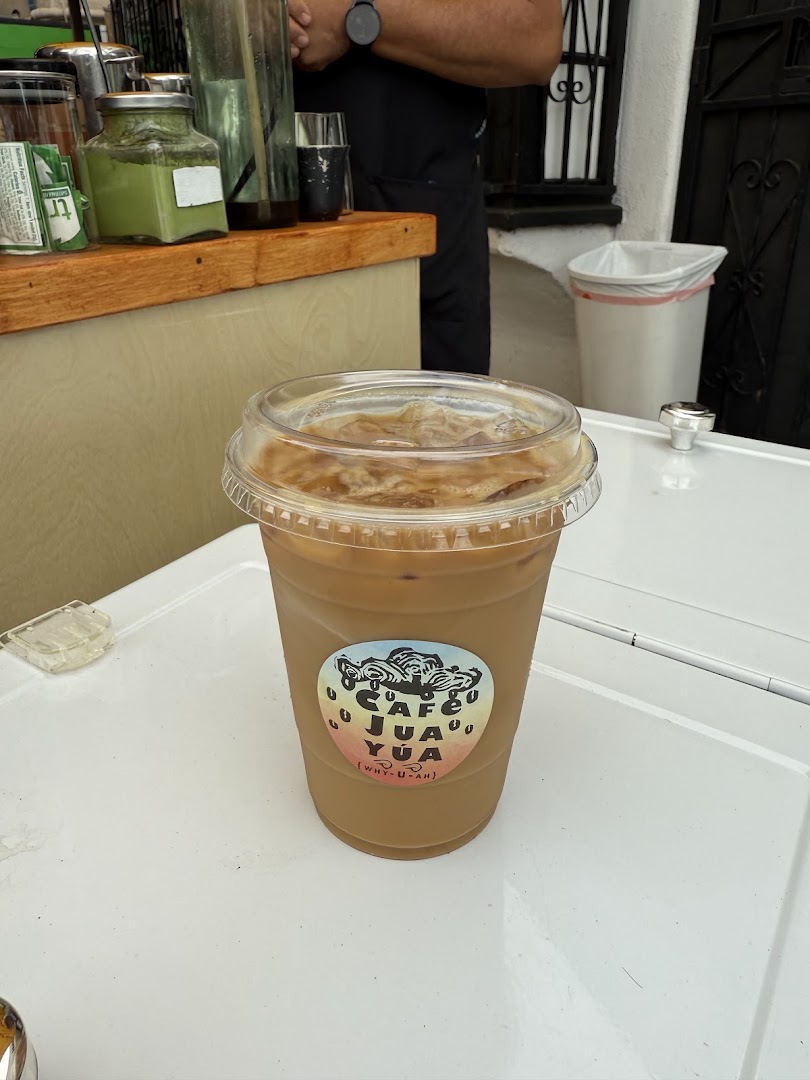 Cafe Juayua — Cafes in Los Angeles