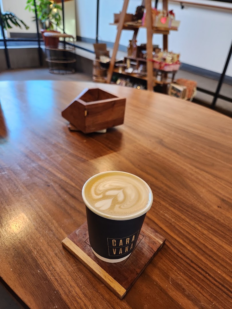 Cara Vana Coffee Shop — Cafes in Los Angeles