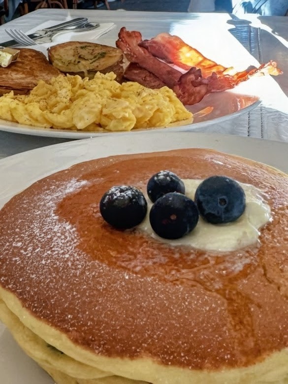 Cora's Coffee Shoppe — Cafes in Los Angeles