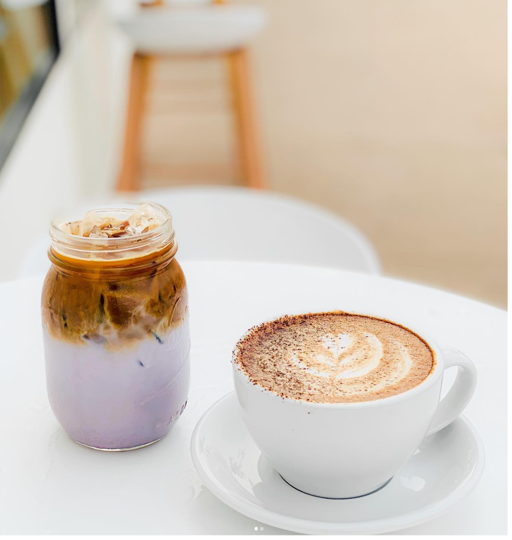Corridor Flow — Cafes in Los Angeles