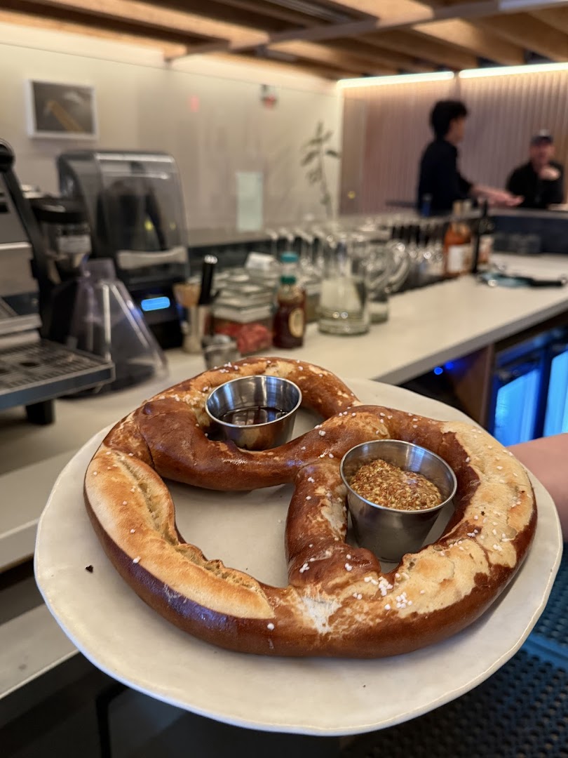 Javista - West Hollywood — Cafes in Los Angeles
