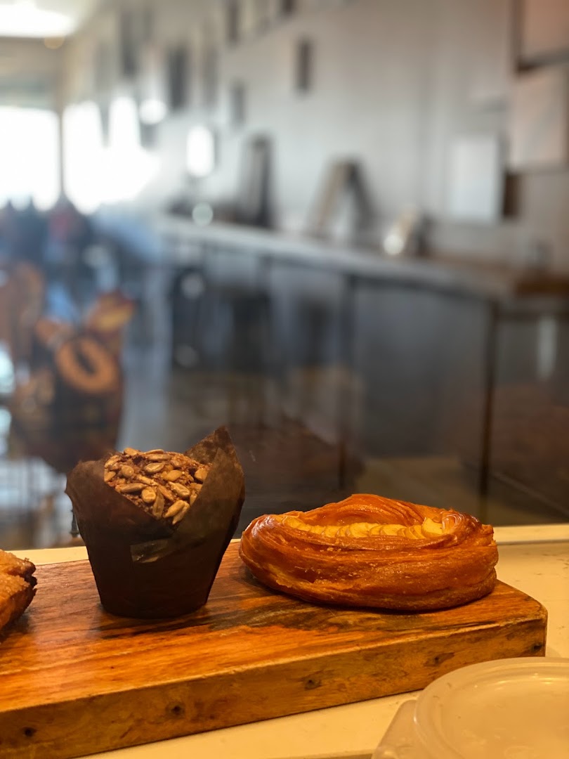 La Terraza Cafe — Cafes in Los Angeles