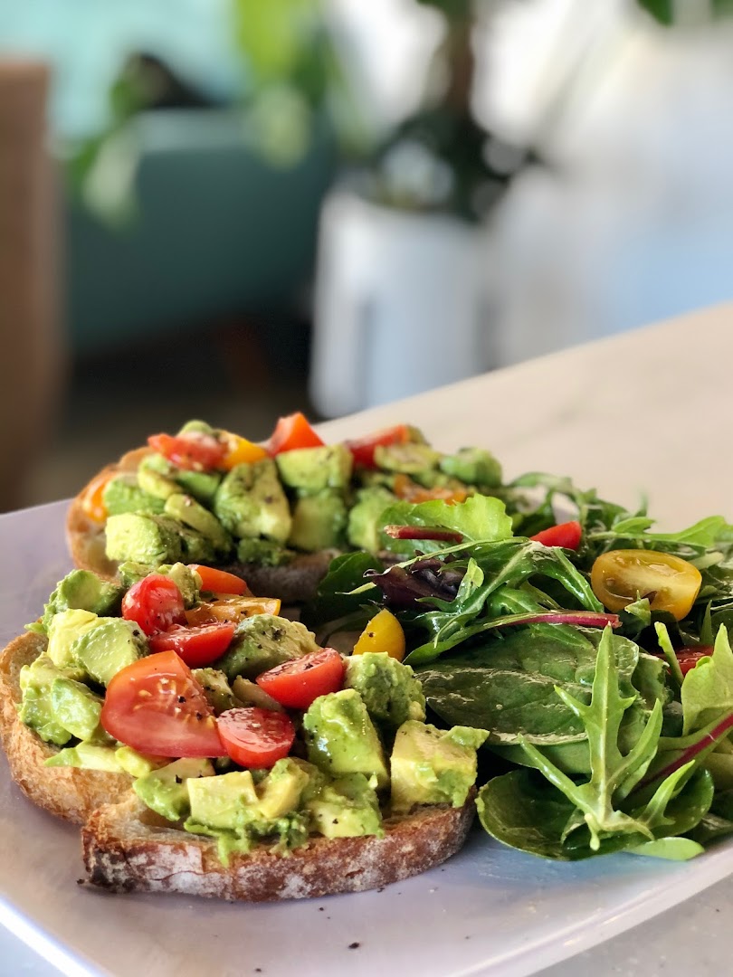 La Terraza — Cafes in Los Angeles