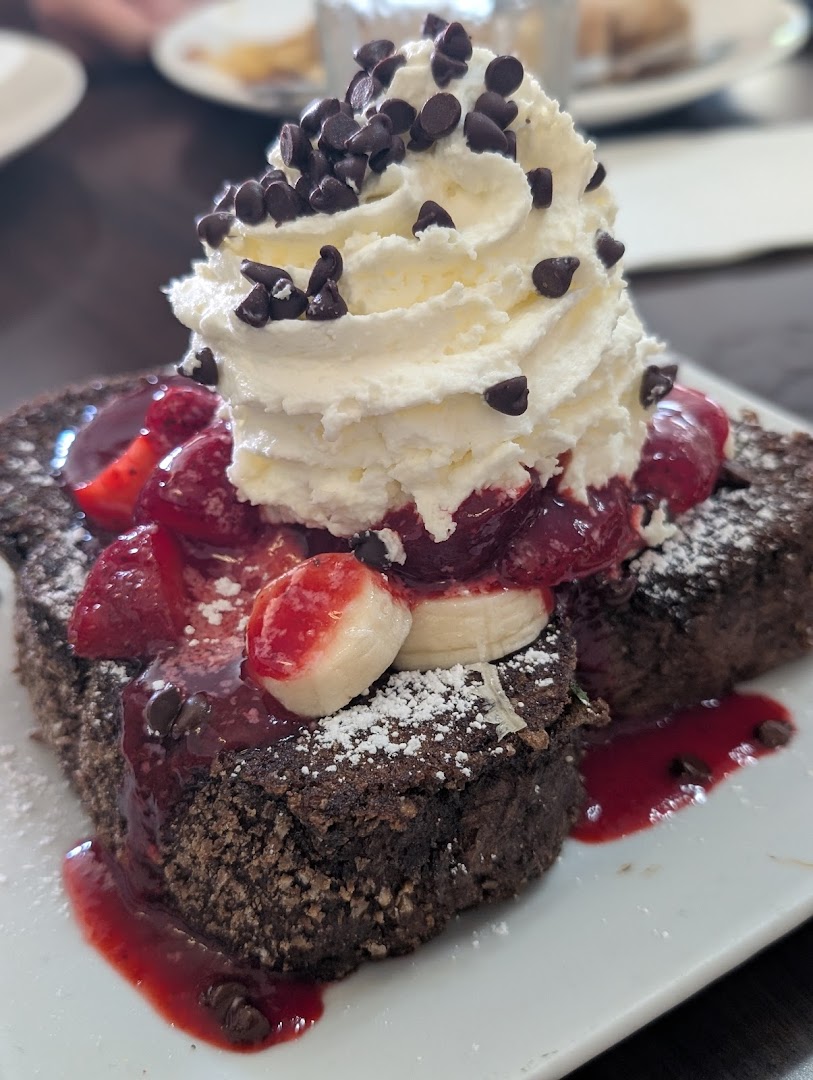 Lady C’s - formerly CiCi’s Cafe — Cafes in Los Angeles