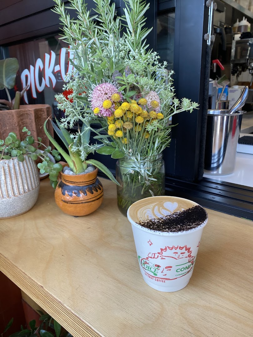 lil’East Coffee — Cafes in Los Angeles