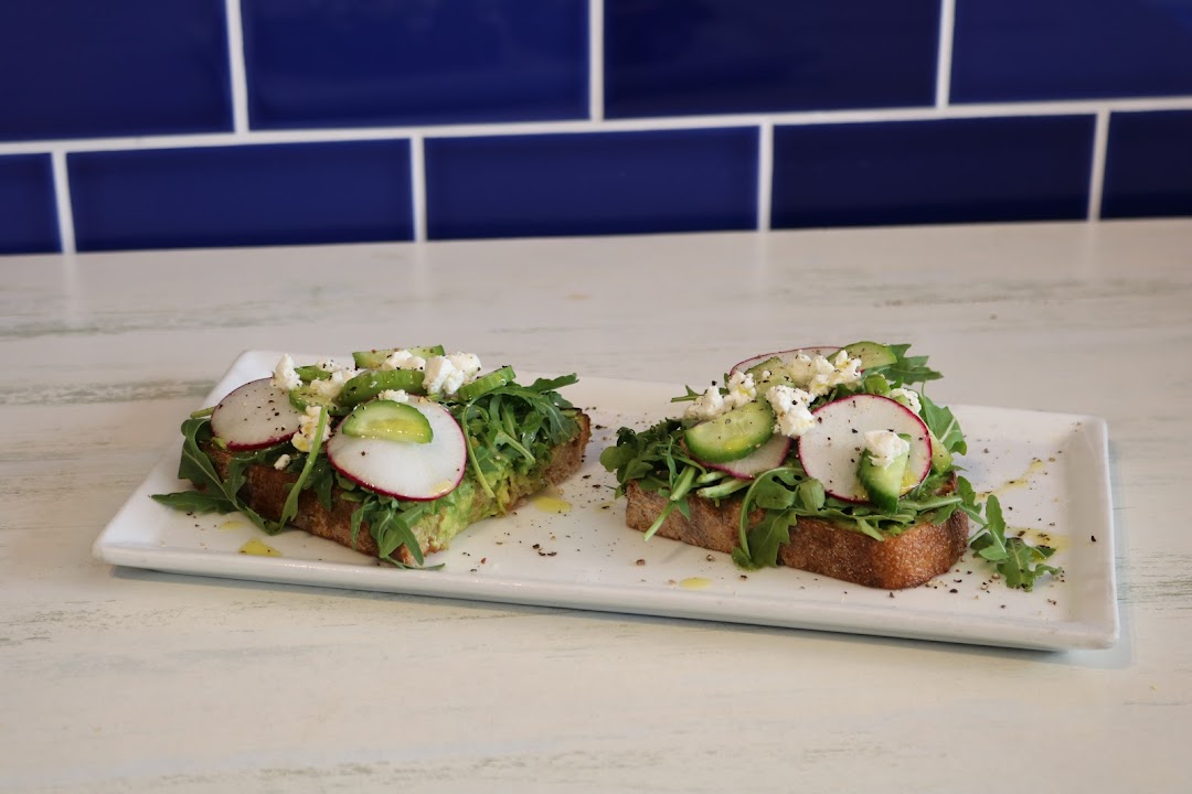 Little Miss Cafe — Cafes in Los Angeles
