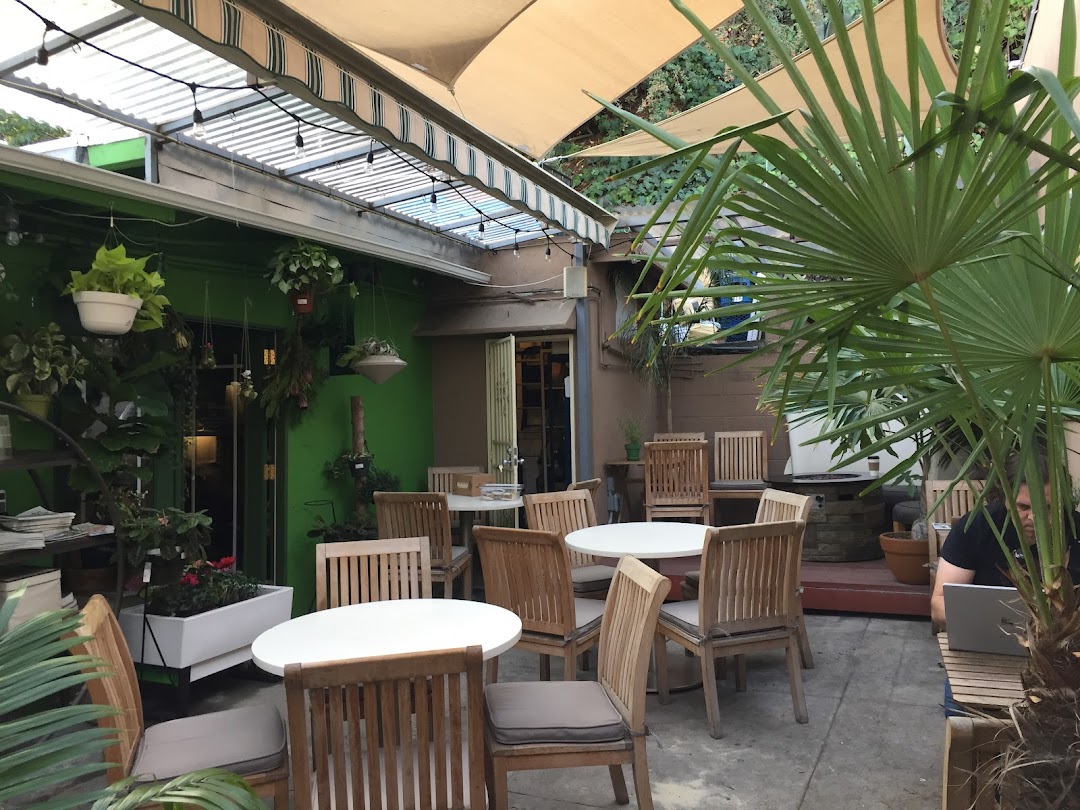 Muddy Paw Coffee Silverlake — Cafes in Los Angeles