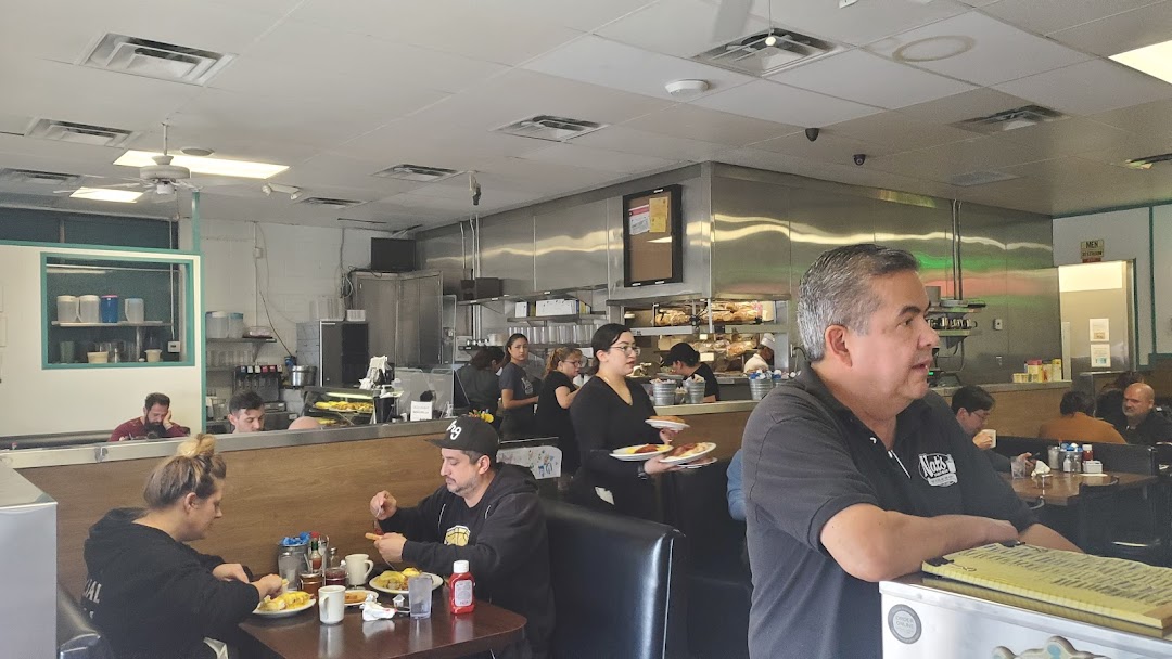 Nat's Early Bite — Restaurants in Los Angeles