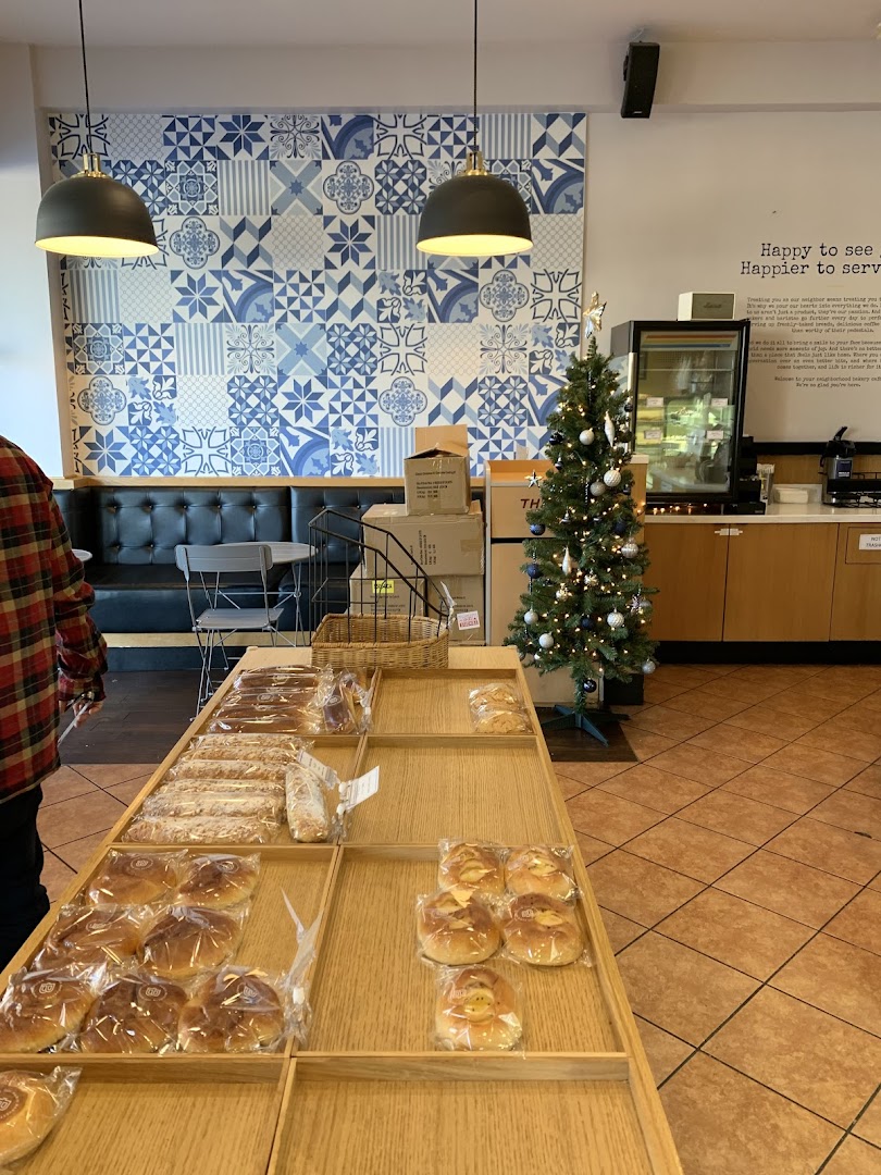 Paris Baguette — Cafes in Los Angeles