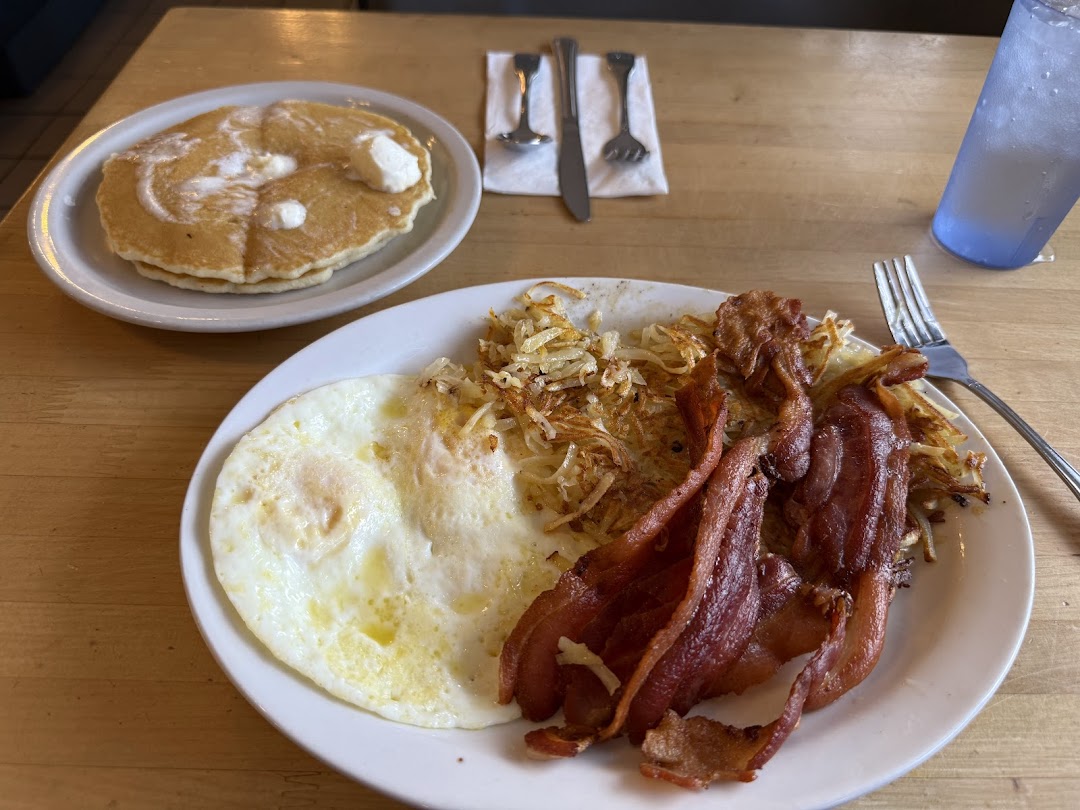The Local Yolk — Restaurants in Los Angeles