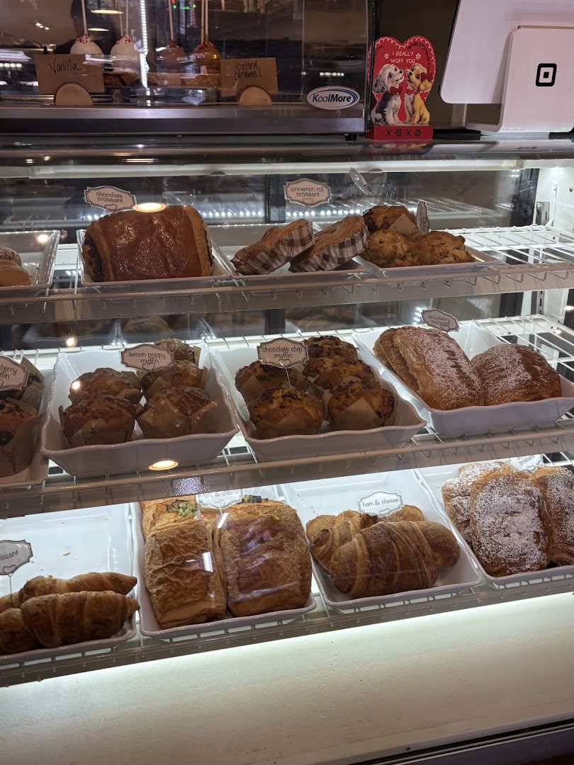 The Ugly Mug Coffee House Burbank — Cafes in Los Angeles