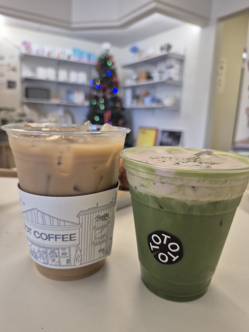 Tot Coffee — Cafes in Los Angeles