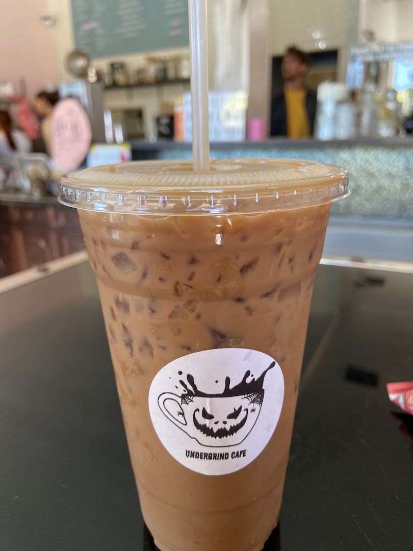 Undergrind Café — Cafes in Los Angeles